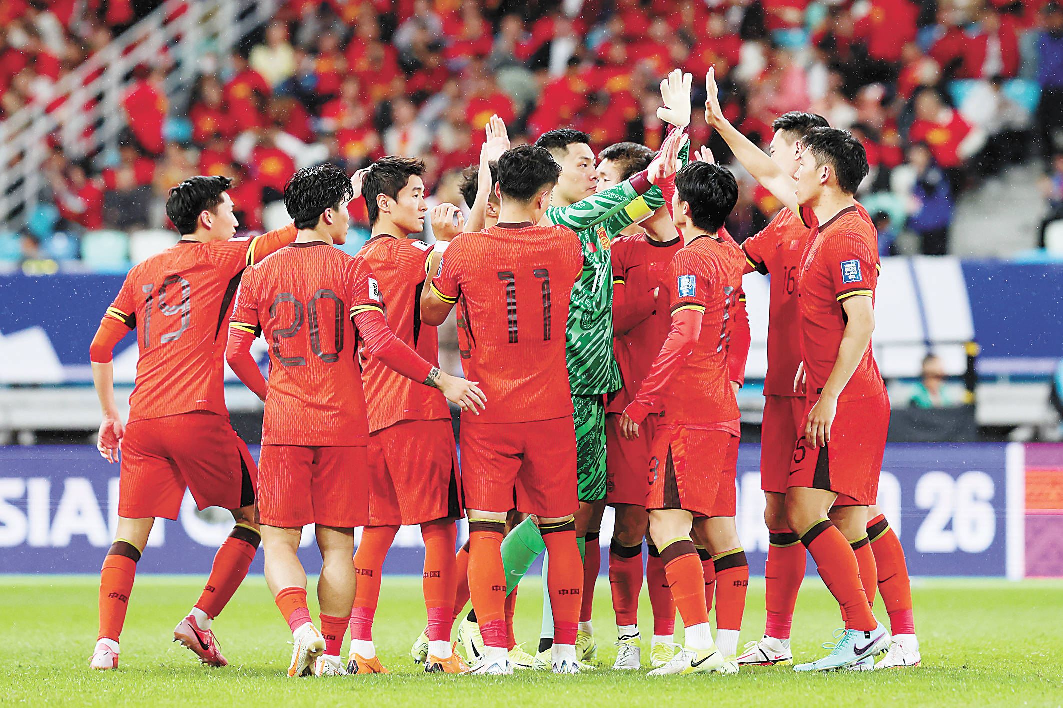 国内顶尖中场表现出色，助中国队夺冠